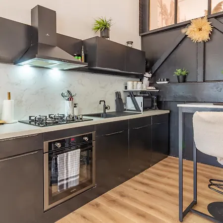 Loft Cosy, Parking, Terrasse Privee * Saint-Julien-les-Villas